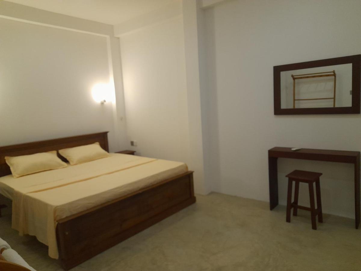 Gloria Inn Negombo Bilik gambar